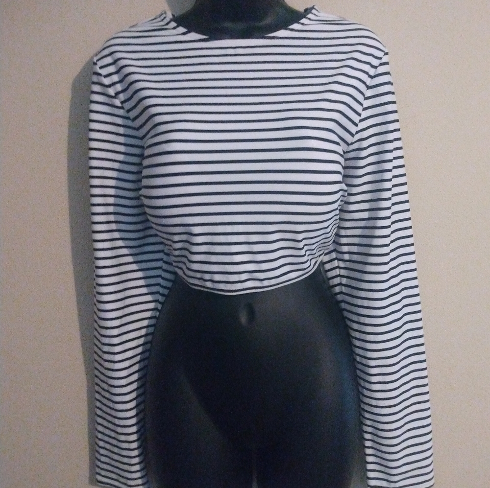 Women's Top / New
